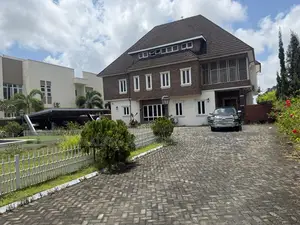 Furnished 5bdrm Duplex in Pinnock Beach Estate for sale