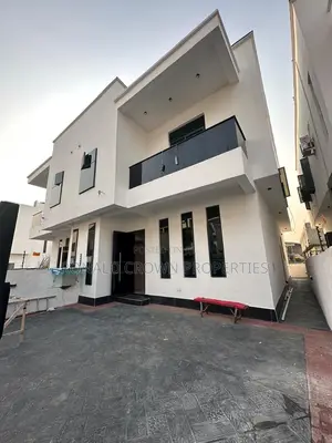 4bdrm Duplex in Ado / Ajah for sale