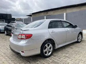 Toyota Corolla S 4dr Sedan (1.8L 4cyl 4A) 2012 Silver