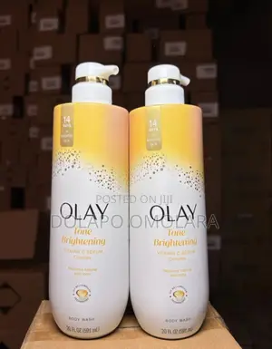 Olay Cleansing and Tone Brightening Body Wash With Vitamin C Serum