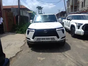 Lexus GX 2025 White