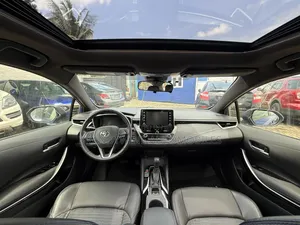 Toyota Corolla XSE 2020 Blue