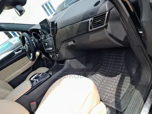 Mercedes-Benz GLS-Class 2017 Black