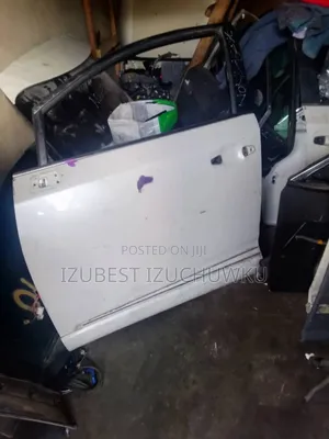Front R Door Venza