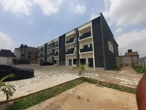 4bdrm Townhouse / Terrace in Katampe for rent