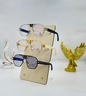 Prada Luxury Eyeglass