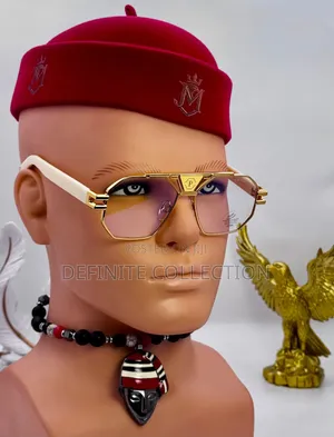 Prada Luxury Eyeglass
