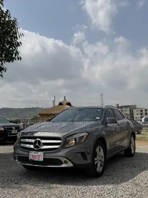 Mercedes-Benz GLA 250 2015 Gray