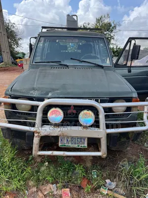 Mitsubishi Pajero 1988 Green