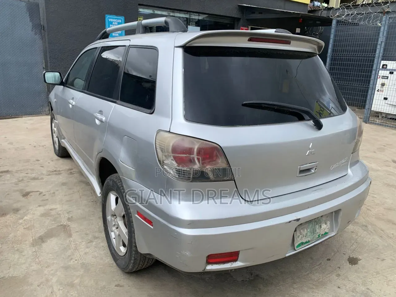 Mitsubishi Outlander 2.4 2003 Silver