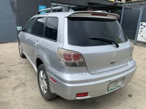 Mitsubishi Outlander 2.4 2003 Silver