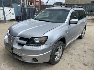 Mitsubishi Outlander 2.4 2003 Silver