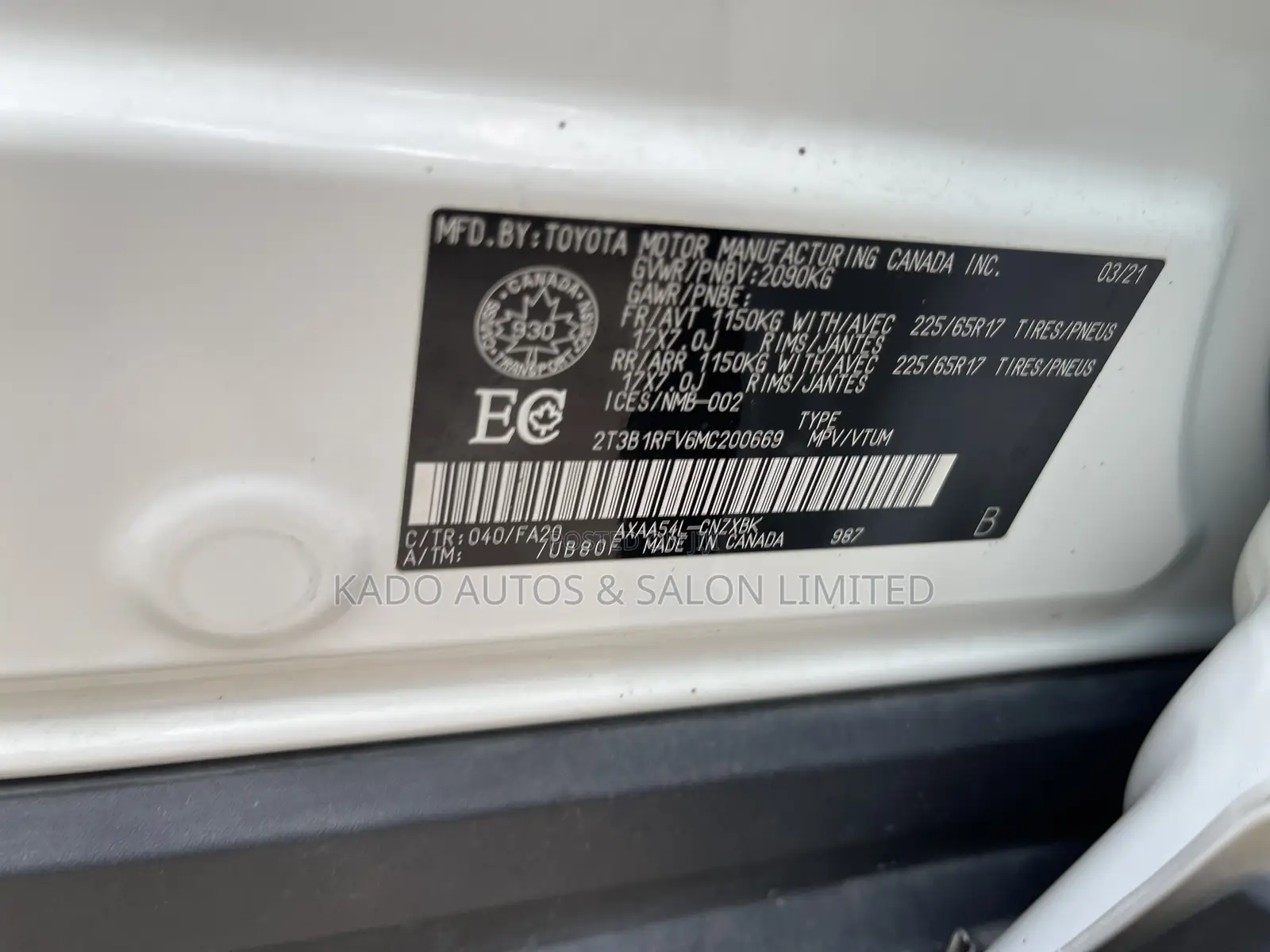 Toyota RAV4 2021 White
