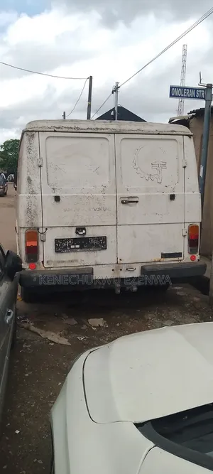 Volkswagen LT 2005 White