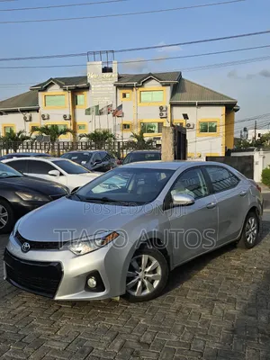 Toyota Corolla S 4dr Sedan (1.8L 4cyl CVT) 2015 Silver