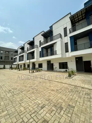 4bdrm Duplex in Jabi for sale