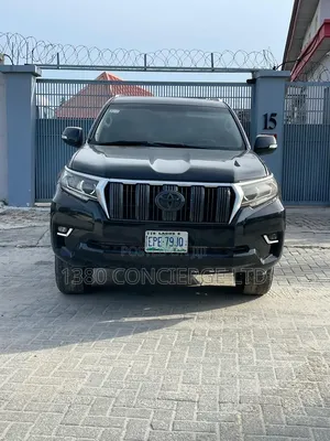 Toyota Land Cruiser Prado 4.0 Petrol GX-R 2011 Black