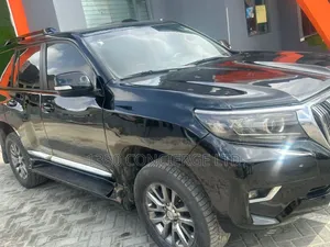 Toyota Land Cruiser Prado 2013 Black