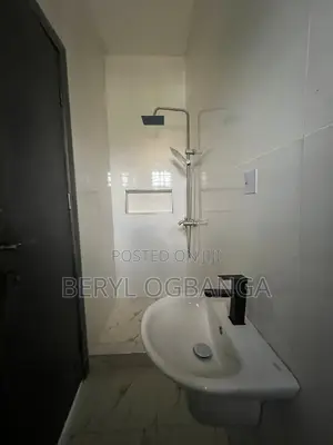 2bdrm Apartment in Abraham Adesanya Estate for rent