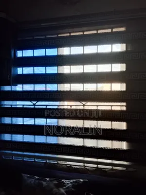 2 Windows Blinds for Sale.