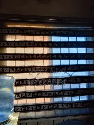 2 Windows Blinds for Sale.