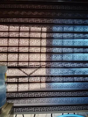 2 Windows Blinds for Sale.