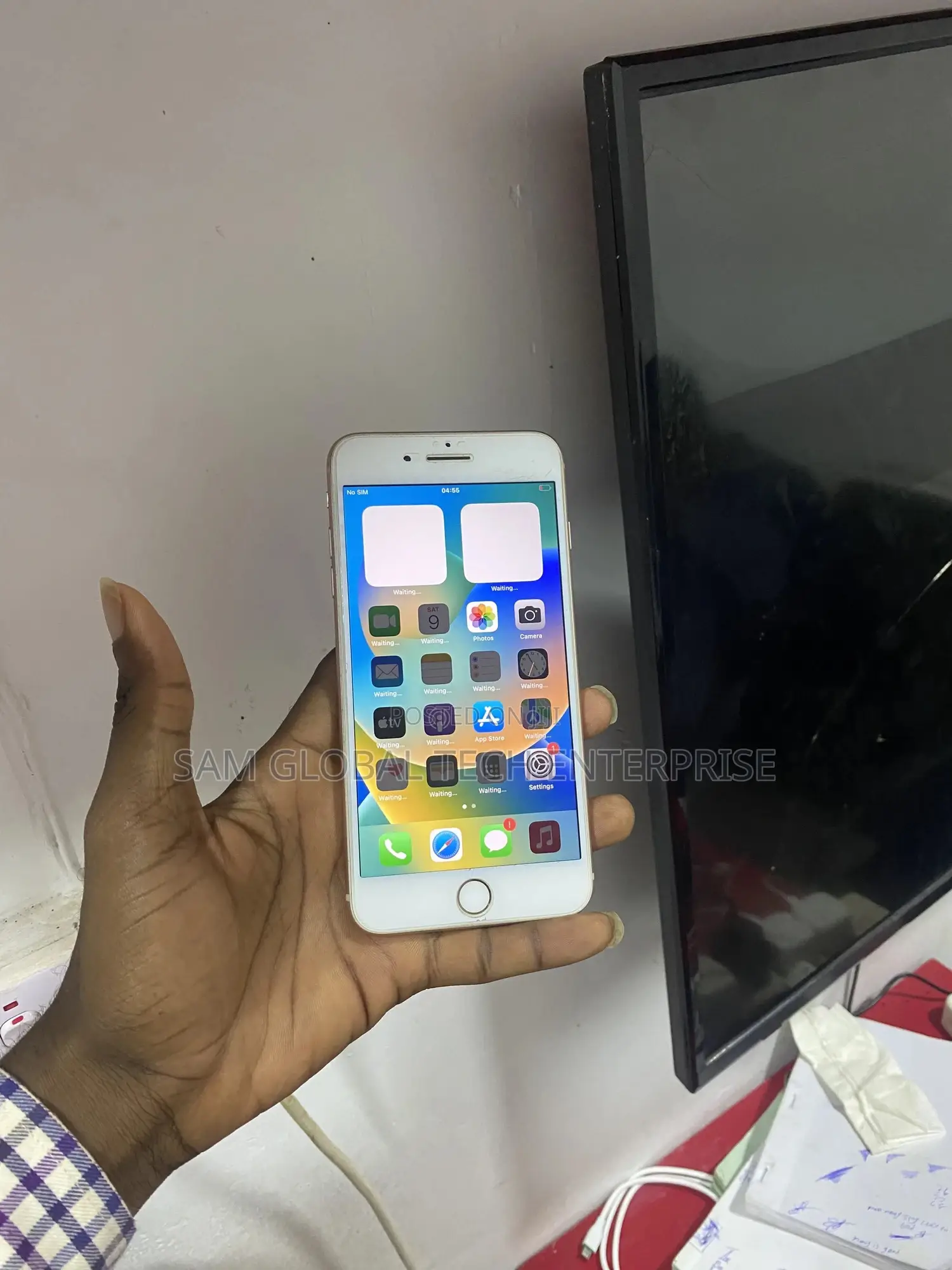 Apple iPhone 8 Plus 64 GB Gold