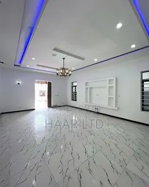 5bdrm Duplex in Lekki Phase 2 for rent
