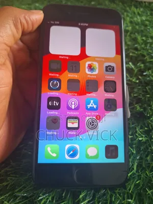 Apple iPhone SE (2020) 64 GB Black