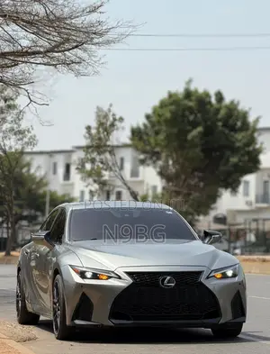 Lexus IS 2021 Silver