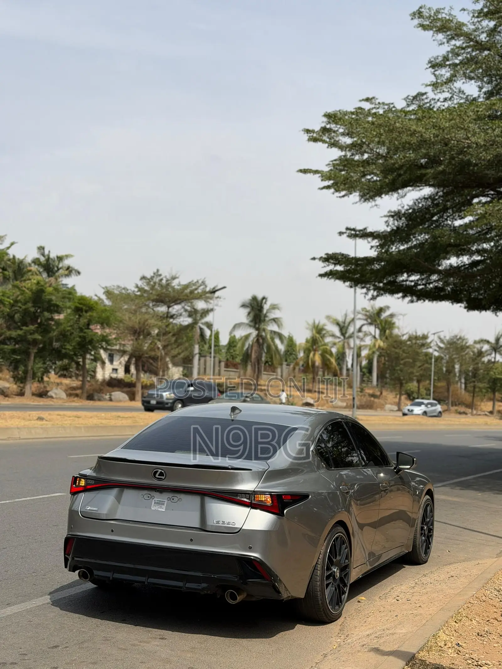 Lexus IS 2021 Silver