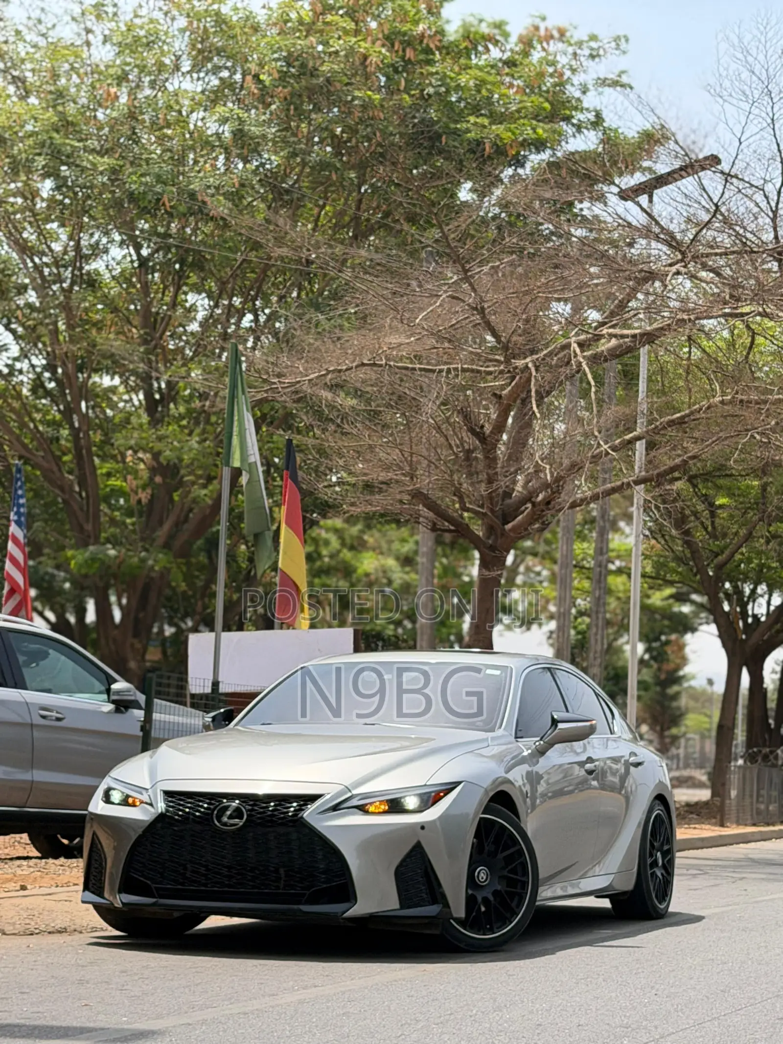 Lexus IS 2021 Silver