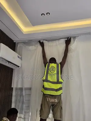 Electric Smart Curtain Opener With Complete Track