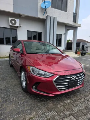 Hyundai Elantra 2018 Red