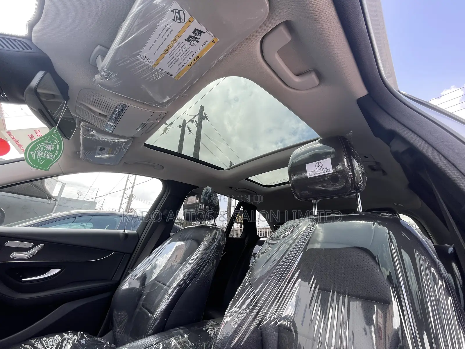 Mercedes-Benz GLC-Class 2021 Blue