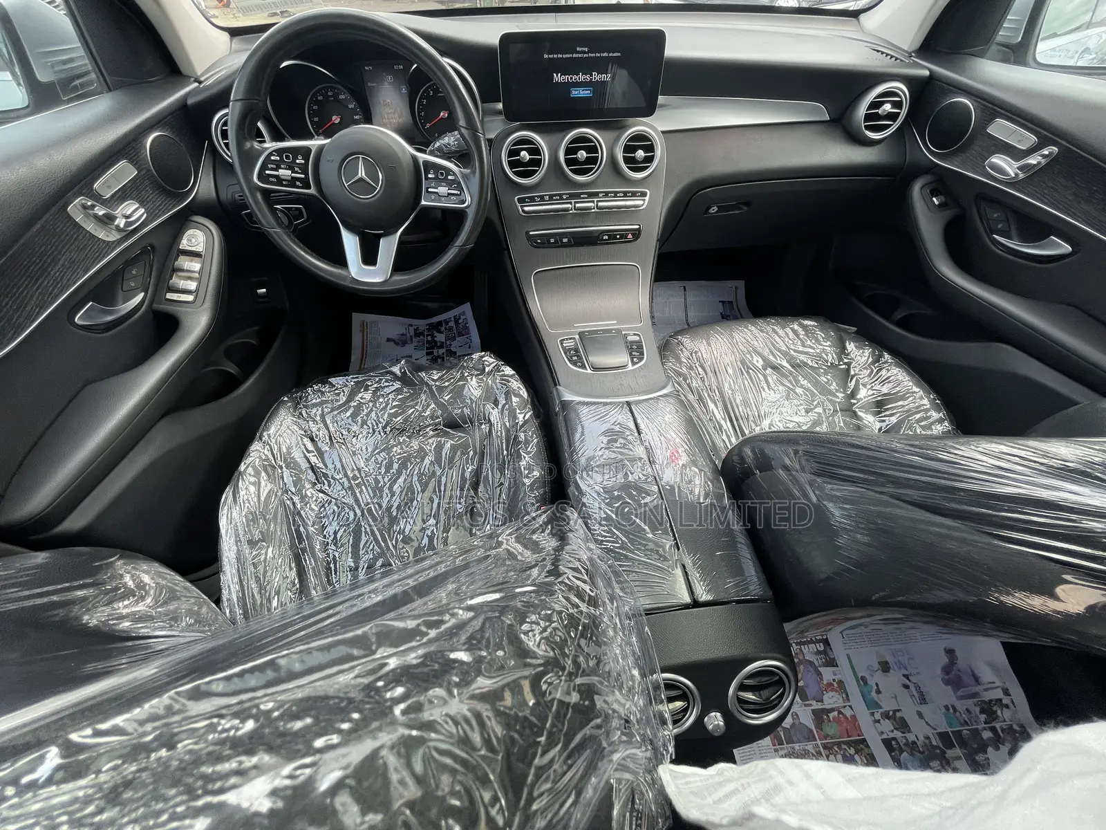 Mercedes-Benz GLC-Class 2021 Blue
