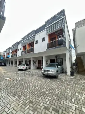 Furnished 3bdrm Duplex in Ikota for sale