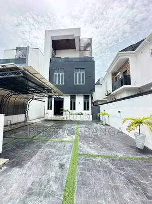 5bdrm Duplex in Idado for rent