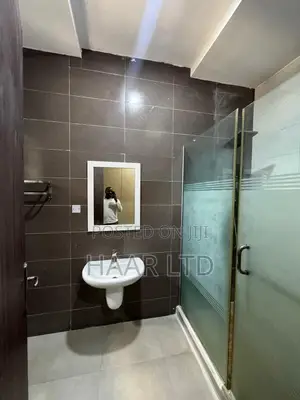 5bdrm Duplex in Ikate for rent