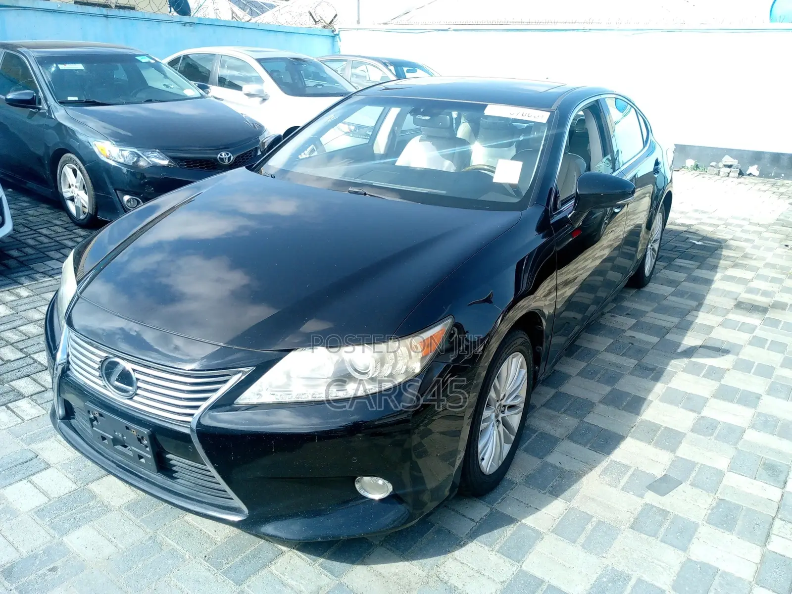 Lexus ES 2013 Black