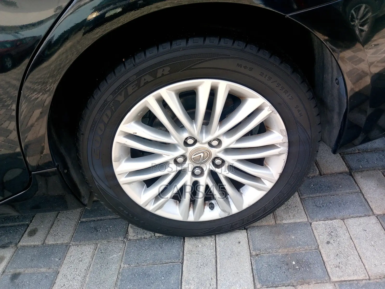 Lexus ES 2013 Black