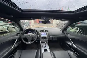 Lexus IS 2011 Silver
