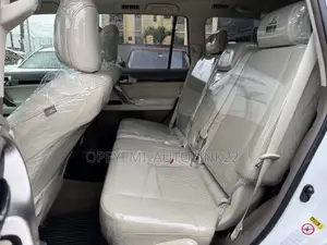 Lexus GX 460 Luxury 2014 Off white