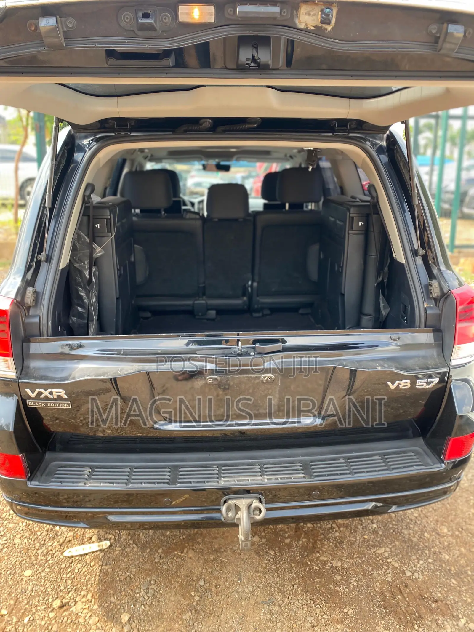 Toyota Land Cruiser 5.7 V8 VXR 2018 Black