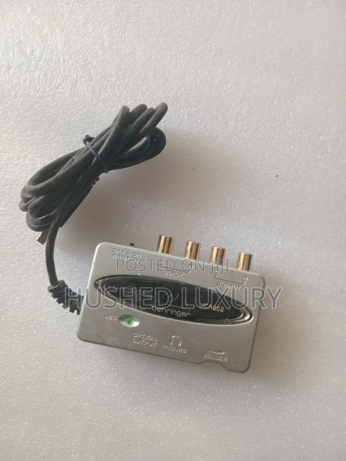 Behringer U-Control Uca202 Usb/Audio Interface
