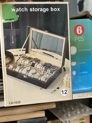 Elegant 12-Slot Watch Storage Box