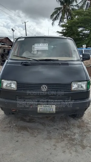 Volkswagen Transporter 2004 Black