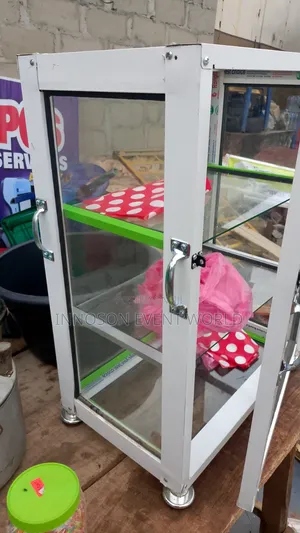 Show Glass