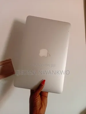 Laptop Apple MacBook Air 2014 4GB Intel Core i5 SSD 128GB