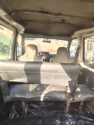 Daihatsu Hijet 2012 Blue